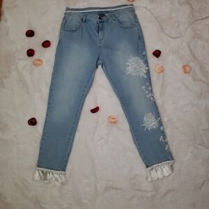 HUE Women Fashion Denim Jean Skimmer